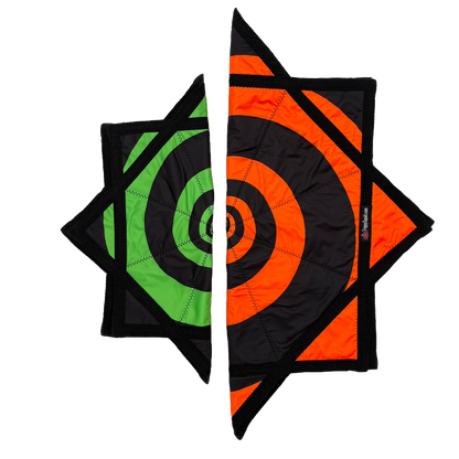 Micro.016 - Green & Orange Spiral Flowstar (UV-REACTIVE) 20"