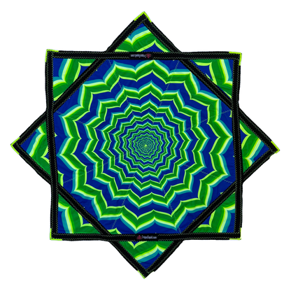 022.Mini - Neon Blue & Green Fractal Flowstar (UV-Reactive) 24"